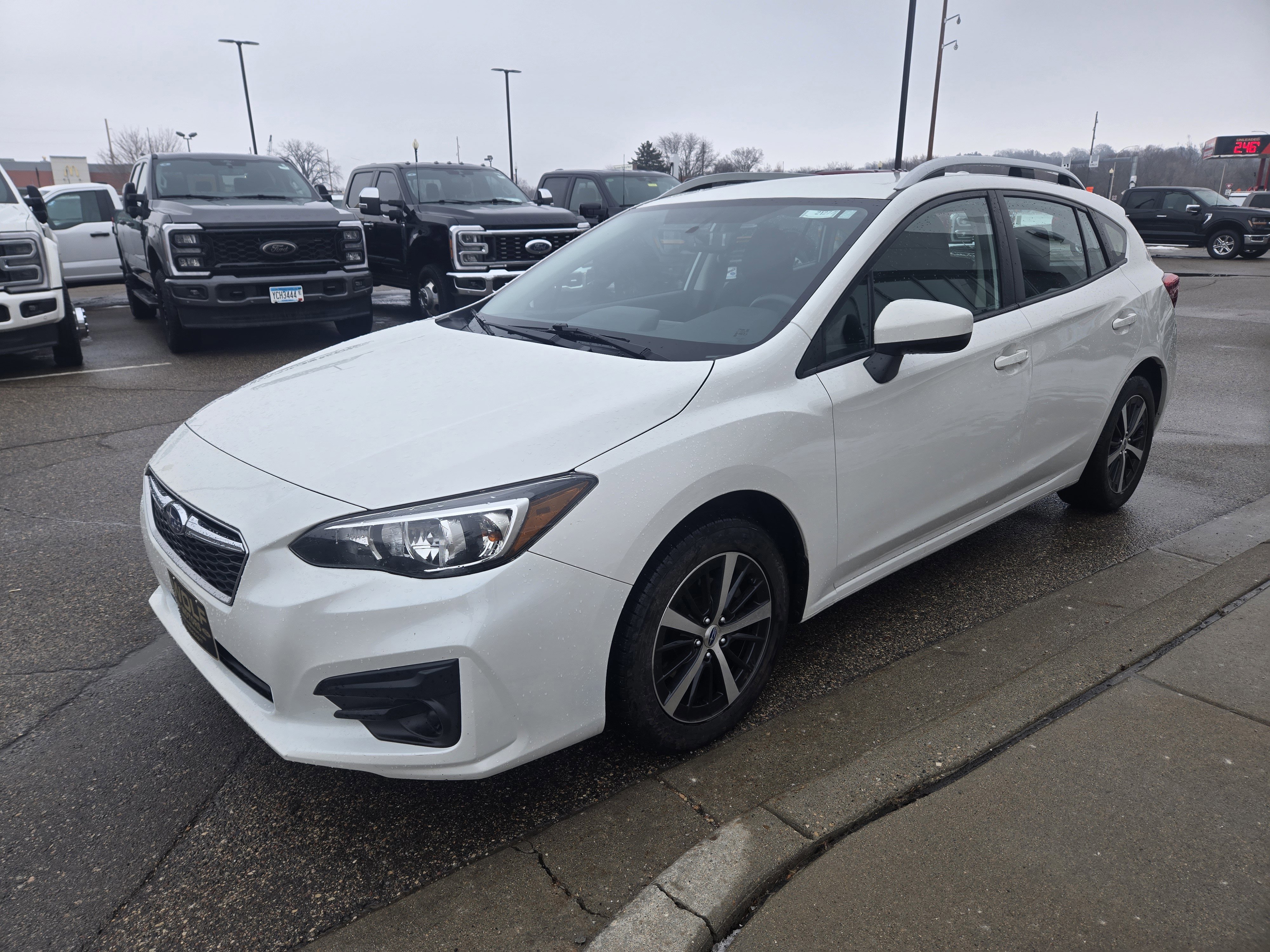 Used 2019 Subaru Impreza 2.0i Premium image 2