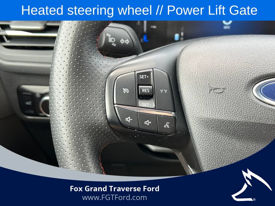 Certified 2025 Ford Escape ST-Line Select AWD/4WD image 18