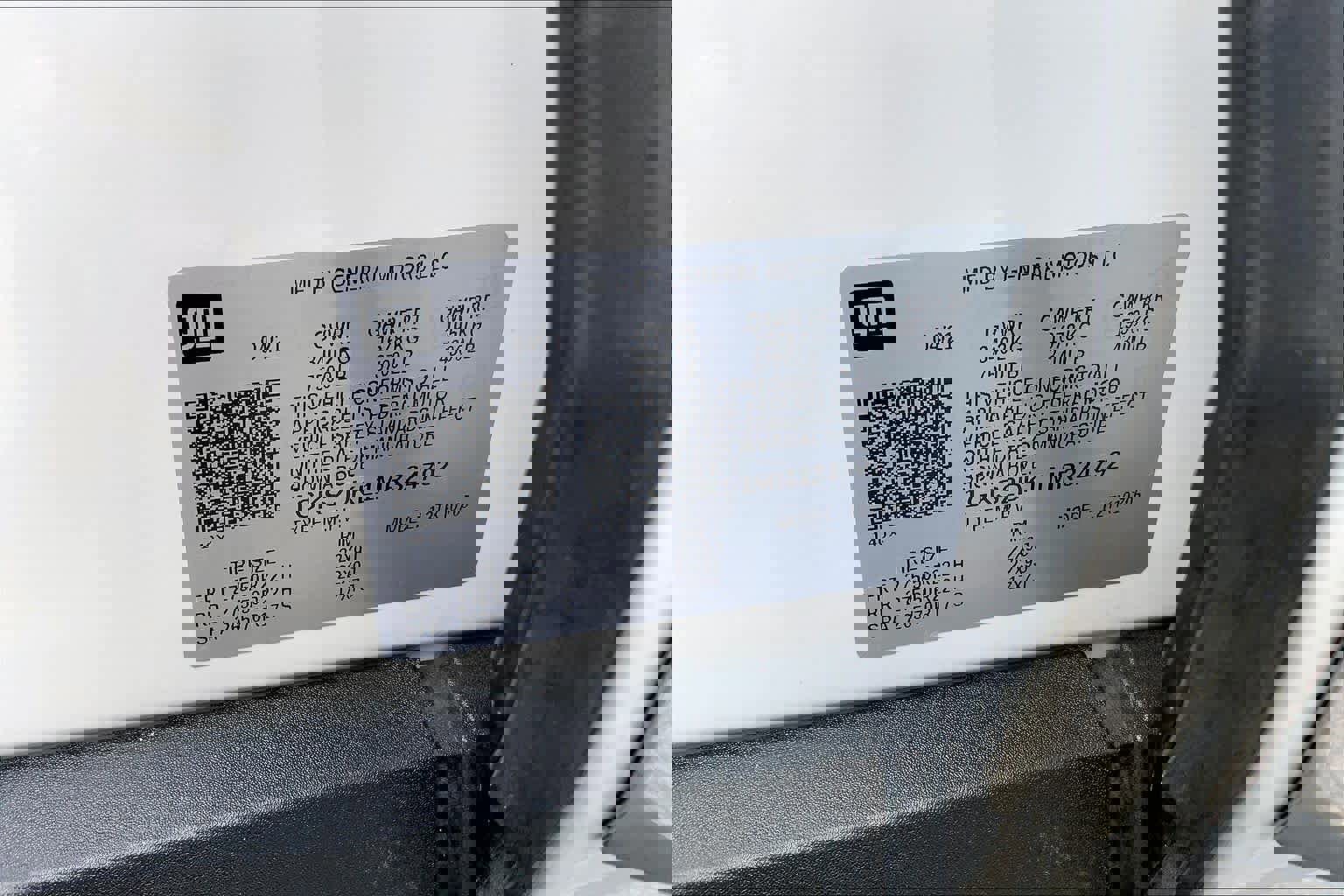 Used 2021 GMC Yukon Denali w/ Denali Premium Package image 33