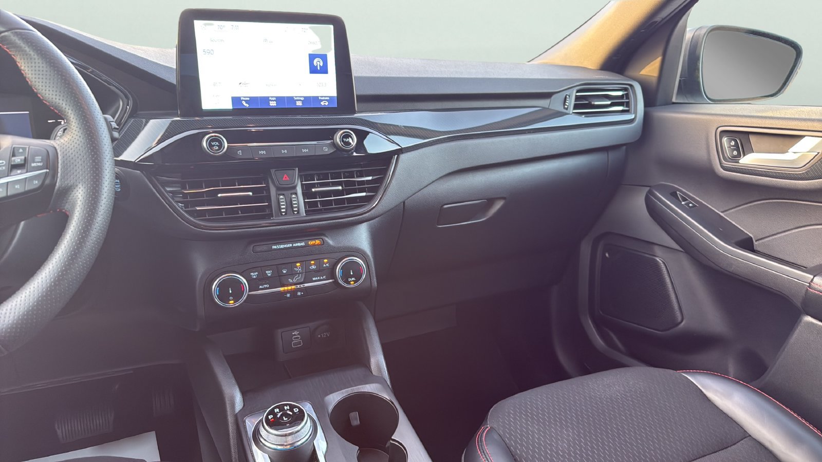 Certified 2025 Ford Escape ST-Line FWD image 19
