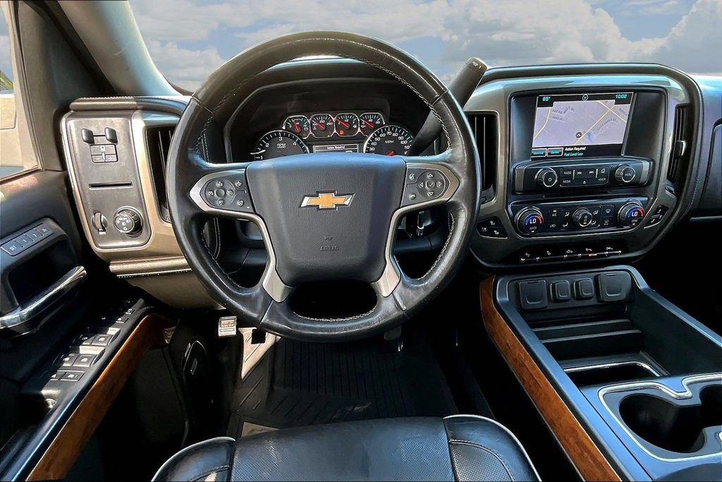Used 2017 Chevrolet Silverado 1500 High Country RWD image 11