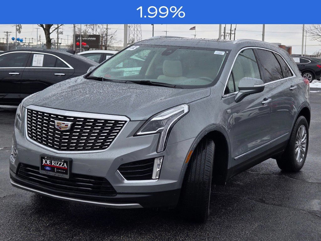 Used 2023 Cadillac XT5 Premium Luxury FWD image 3