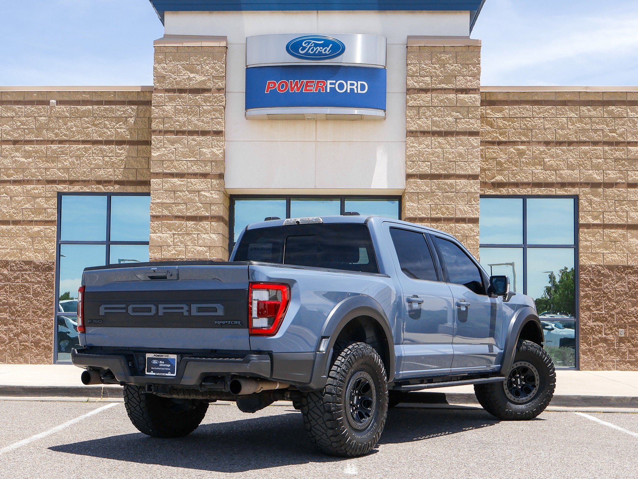 Certified 2023 Ford F150 Raptor w/ Raptor Carbon Fiber Package AWD/4WD image 6
