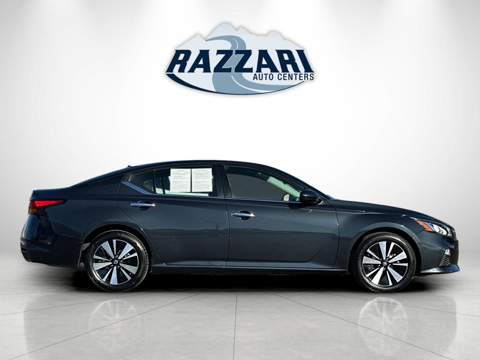 Used 2021 Nissan Altima 2.5 SV image 6