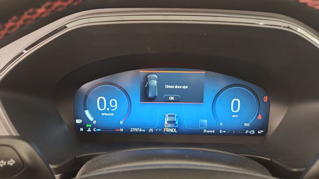 Certified 2023 Ford Escape ST-Line Select w/ Tech Pack #2 image 10