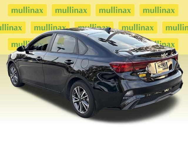 Used 2024 Kia Forte LXS image 9