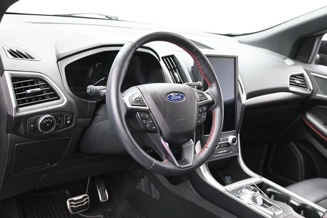 Certified 2023 Ford Edge ST-Line AWD/4WD image 15