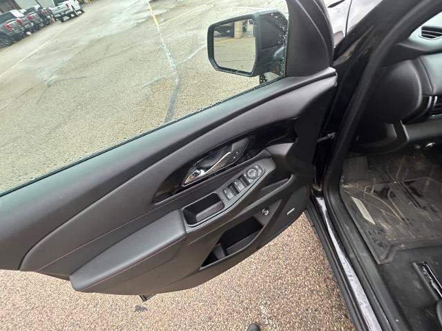 Used 2023 Chevrolet Traverse RS w/ LPO, Floor Liner Package AWD/4WD image 10