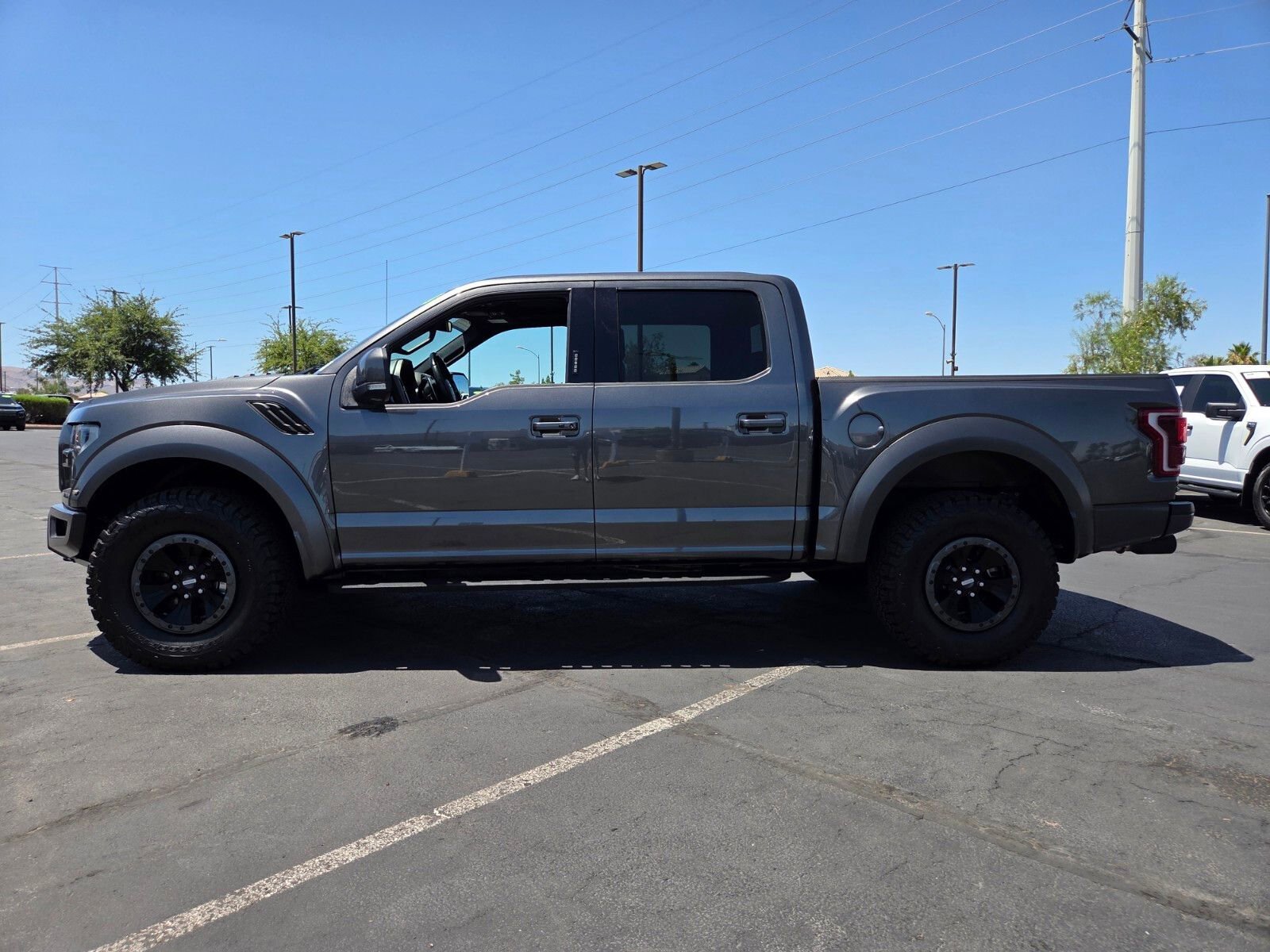 Certified 2018 Ford F150 Raptor w/ Equipment Group 802A Luxury AWD/4WD image 3