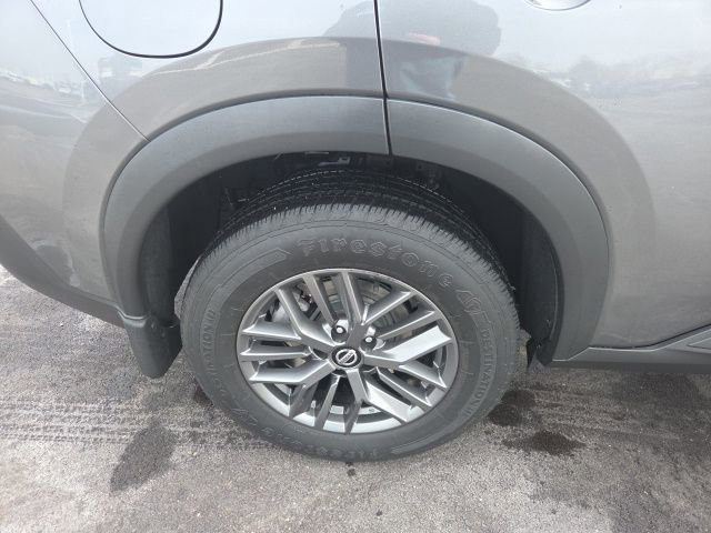 Used 2021 Nissan Rogue S image 11