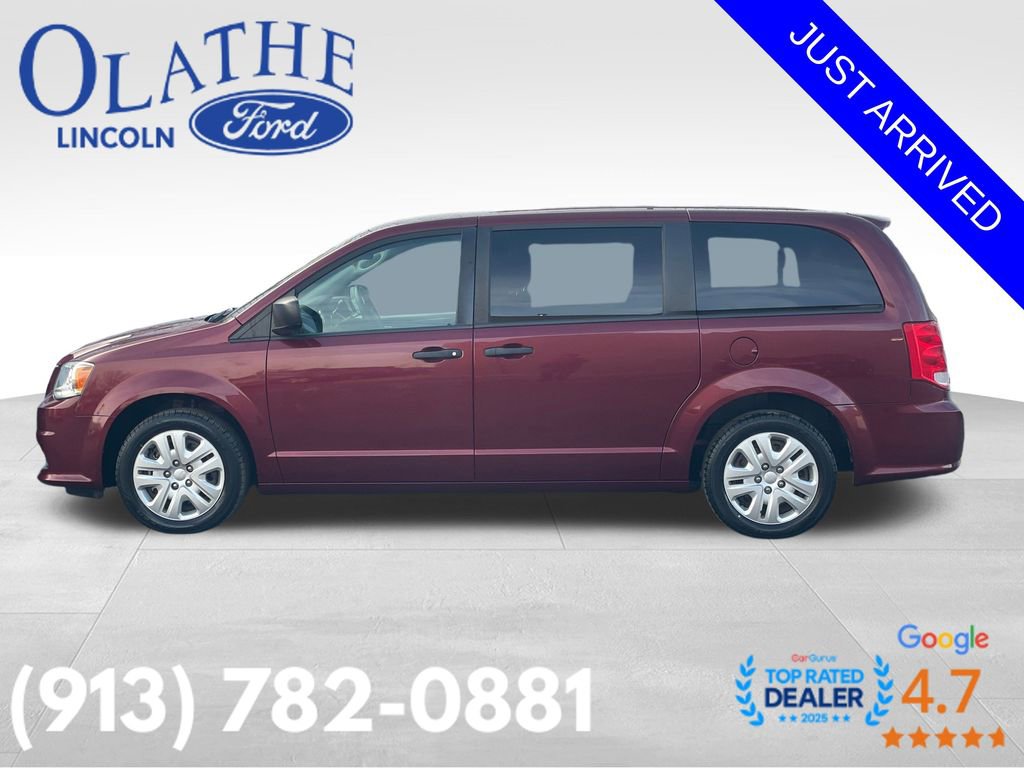 Used 2019 Dodge Grand Caravan SE image 2