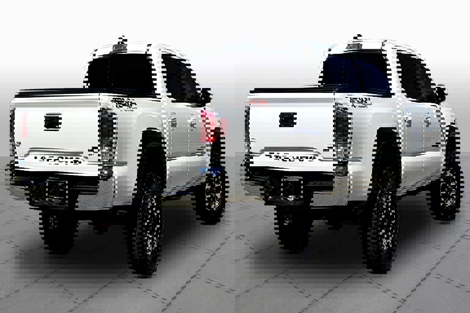 Used 2023 Toyota Tacoma TRD Off-Road AWD/4WD image 13