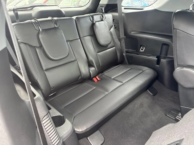 Certified 2023 Ford Explorer XLT w/ Equipment Group 202A AWD/4WD image 31