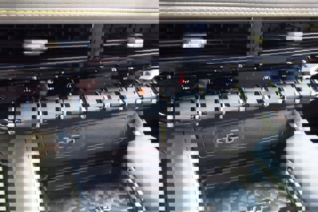 Used 2026 Chevrolet Colorado ZR2 w/ Technology Package image 26