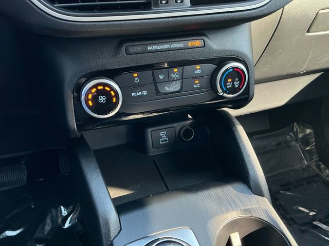 Certified 2022 Ford Escape SE AWD/4WD image 22