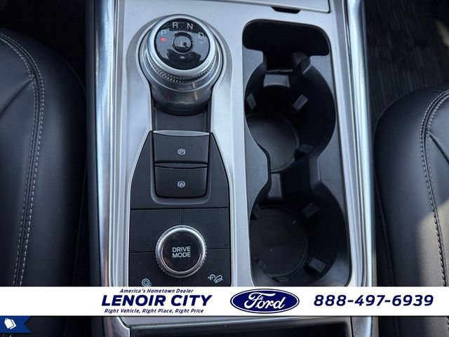 Certified 2022 Ford Explorer XLT w/ Equipment Group 202A image 28