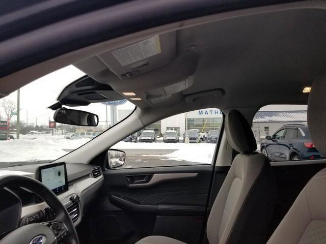 Certified 2022 Ford Escape SE w/ Convenience Package image 15