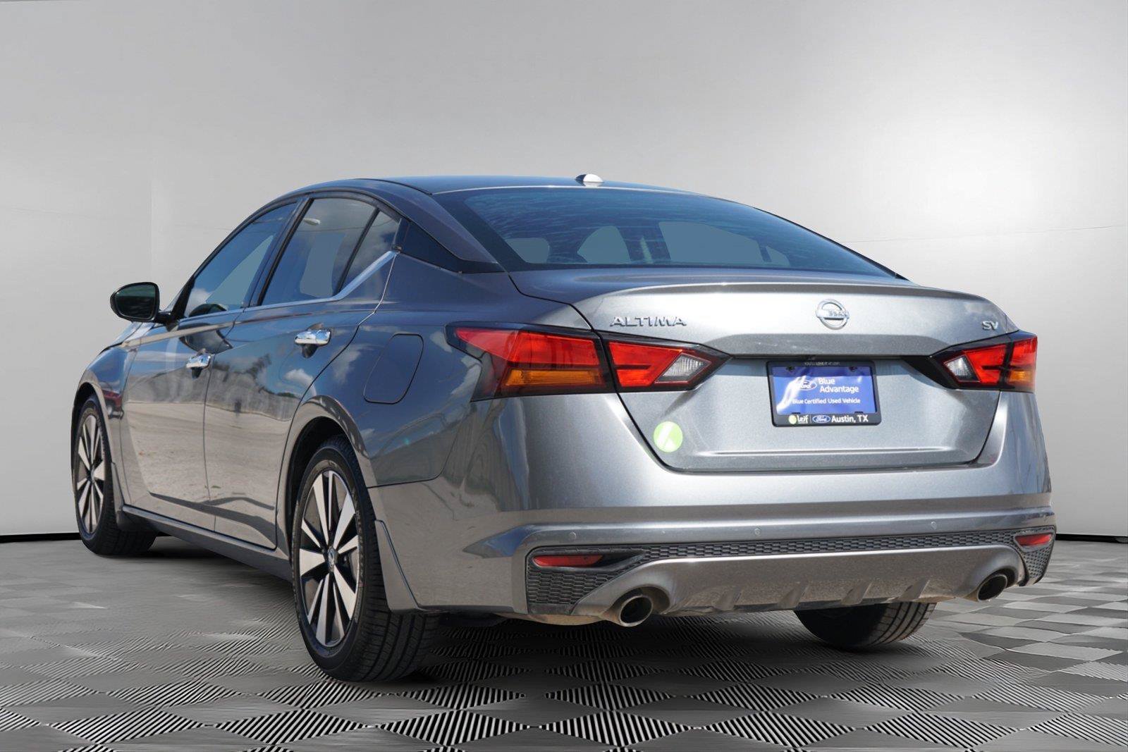 Used 2019 Nissan Altima 2.5 SV FWD image 6