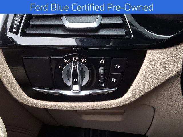 Used 2021 BMW 530i xDrive w/ Convenience Package image 26