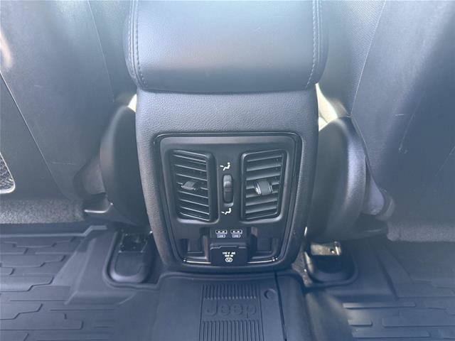 Used 2020 Jeep Grand Cherokee Limited X AWD/4WD image 26