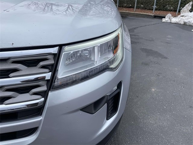 Certified 2018 Ford Explorer XLT w/ Equipment Group 201A image 37