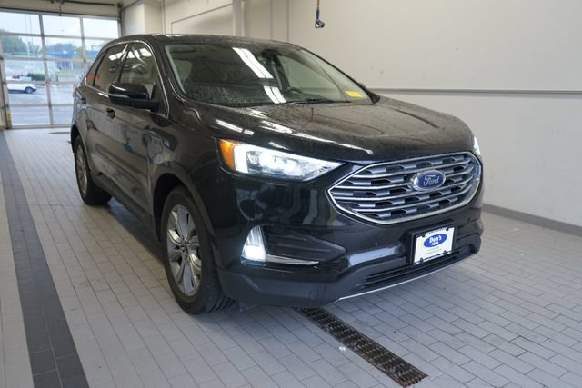 Certified 2022 Ford Edge Titanium AWD/4WD image 15
