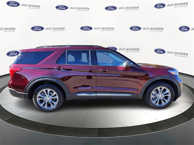 Certified 2022 Ford Explorer XLT w/ Equipment Group 202A image 2