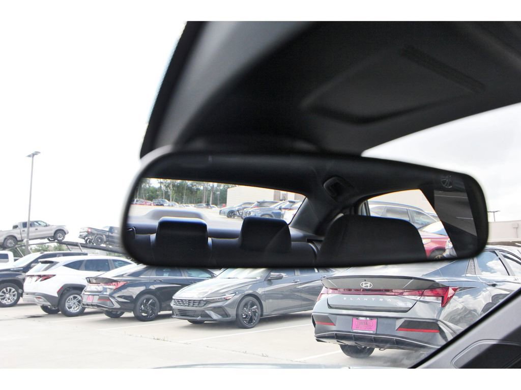 Used 2022 Honda Civic Sport image 22