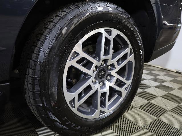 Certified 2025 Ford Expedition Active image 38