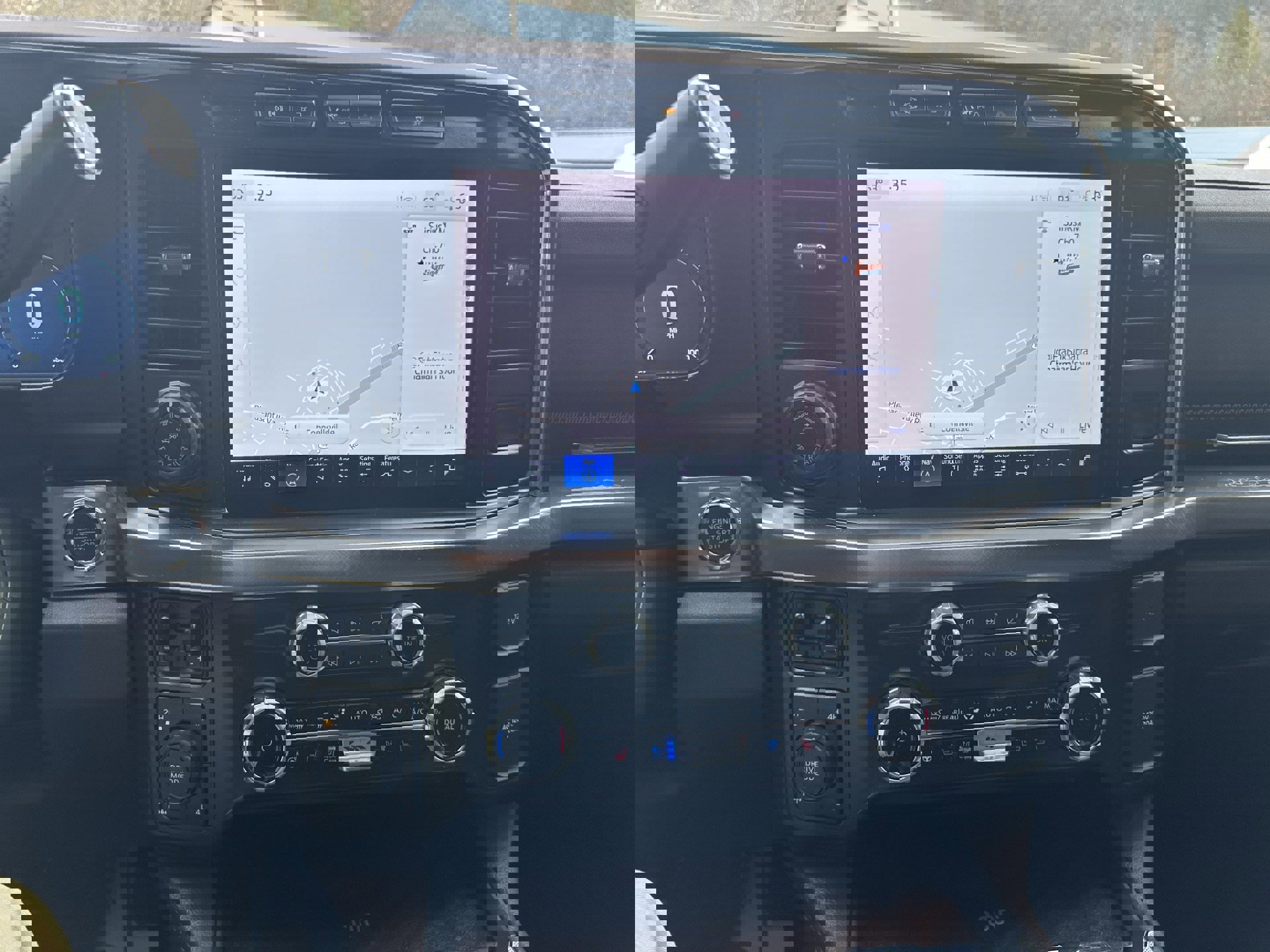 Certified 2024 Ford F250 King Ranch image 12