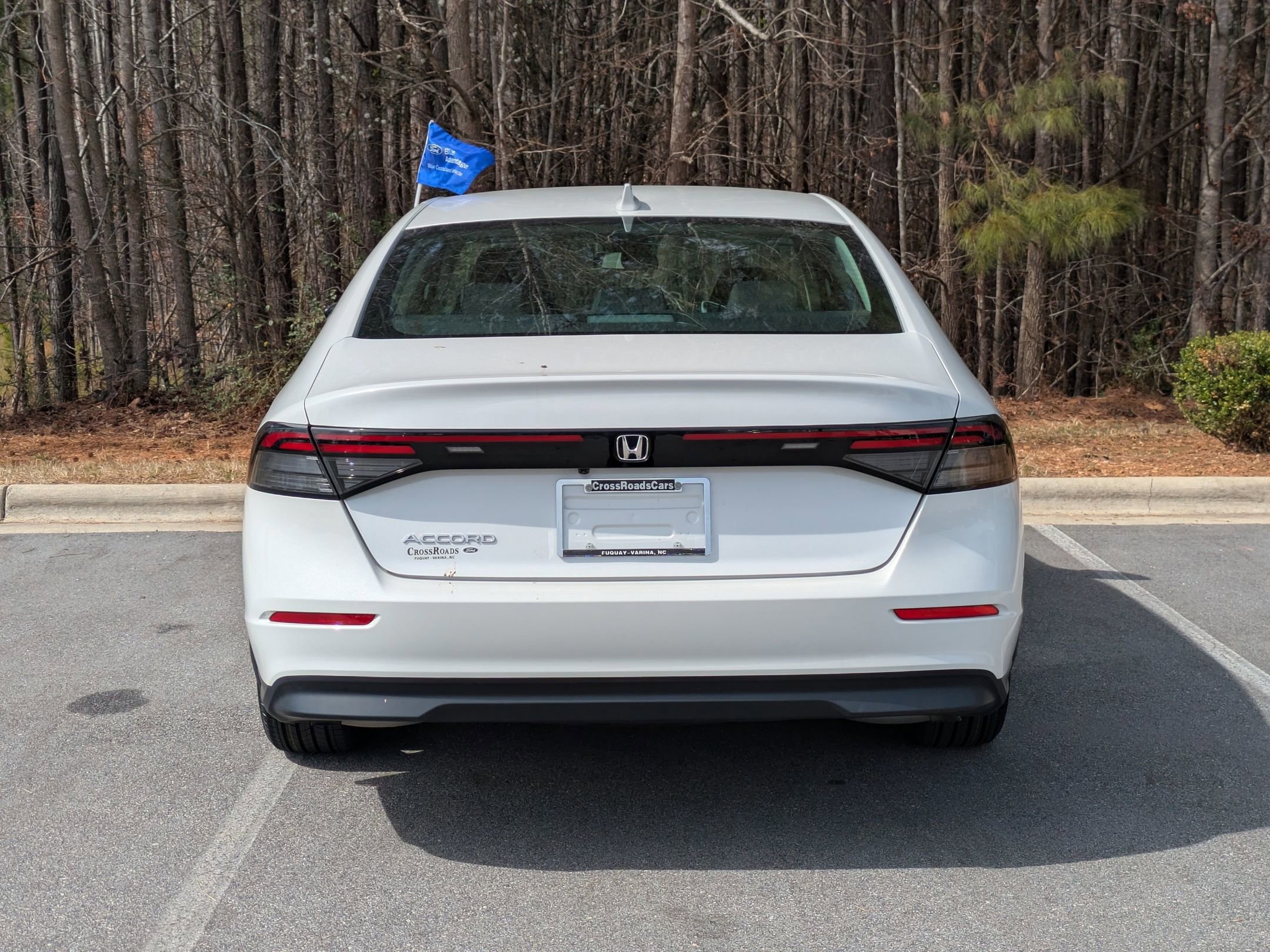 Used 2023 Honda Accord EX image 3