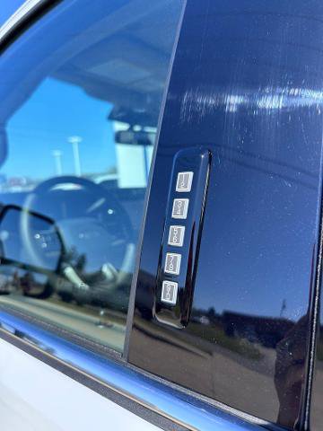 Certified 2026 Ford F450 Platinum w/ Platinum Plus Package AWD/4WD image 10