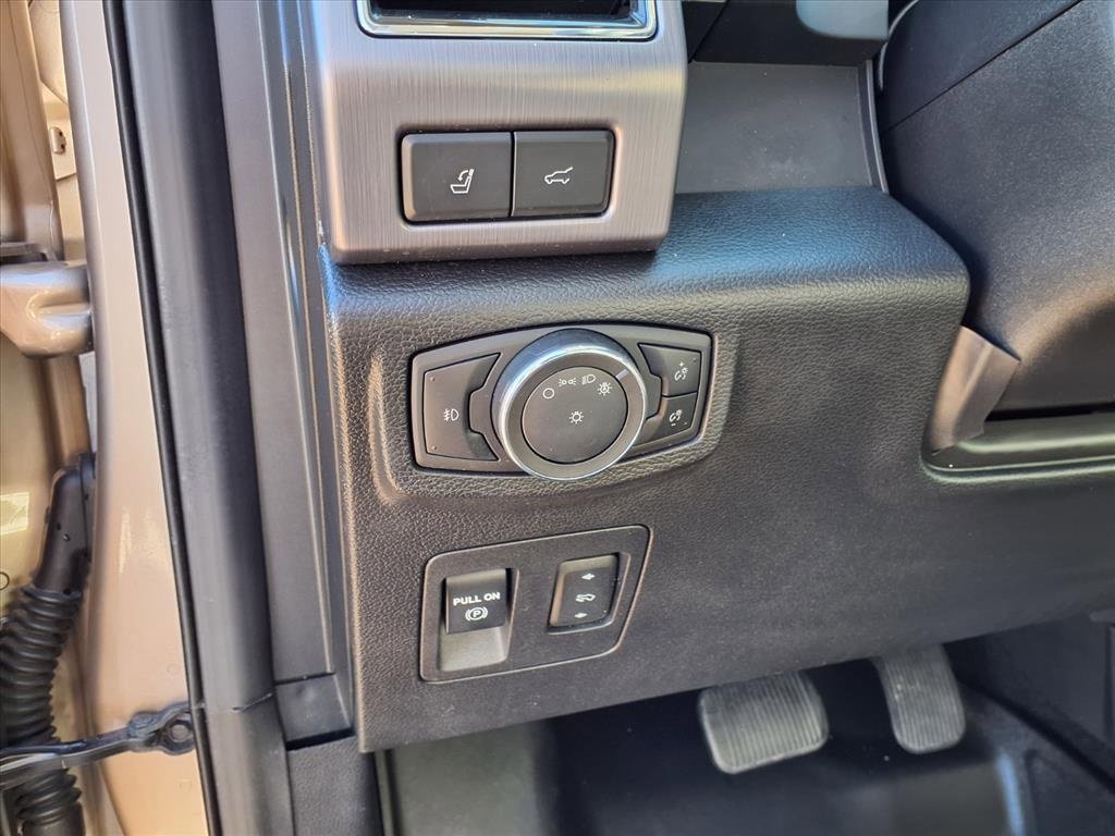 Certified 2020 Ford Expedition Platinum image 23