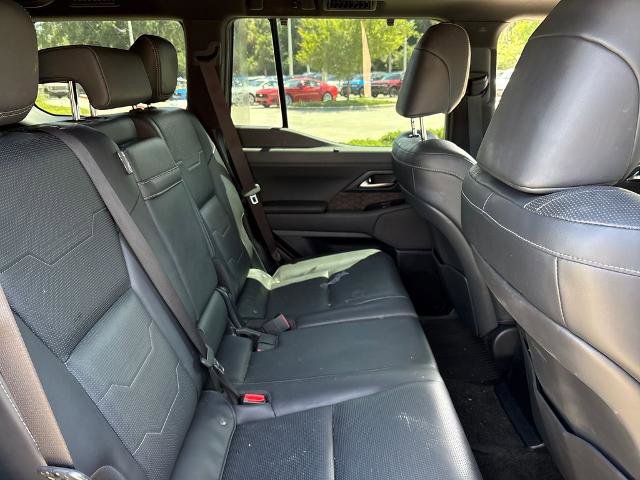 Used 2024 Lexus GX 550 w/ Accessory Package (Z1) AWD/4WD image 29