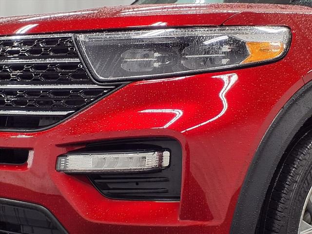 Certified 2023 Ford Explorer XLT w/ Equipment Group 202A image 30