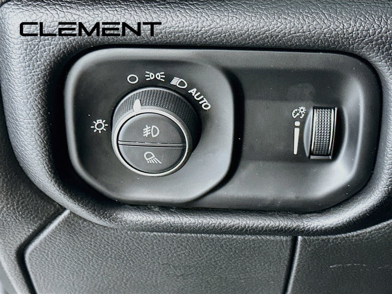 Used 2026 RAM 2500 Big Horn AWD/4WD image 14