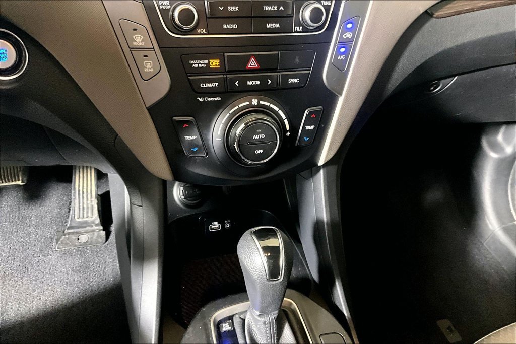Used 2018 Hyundai Santa Fe Sport w/ 2.4L Value Package 02 FWD image 25
