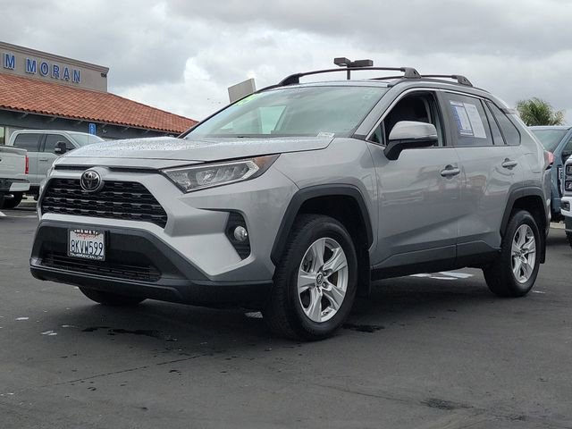 Used 2019 Toyota RAV4 XLE w/ Carpet Mat Package FWD image 5