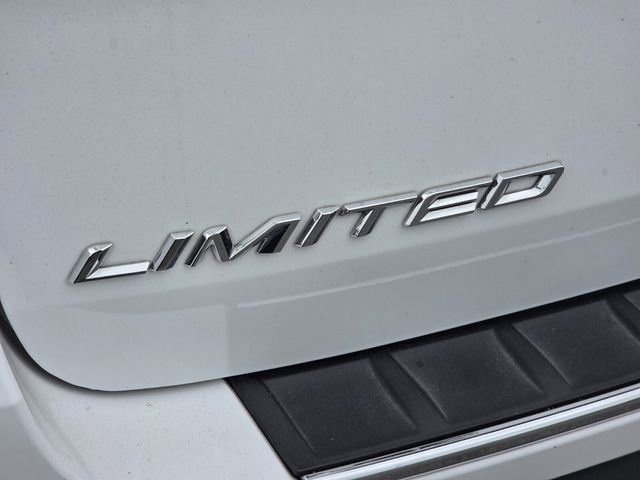 Certified 2020 Ford Explorer Limited AWD/4WD image 9