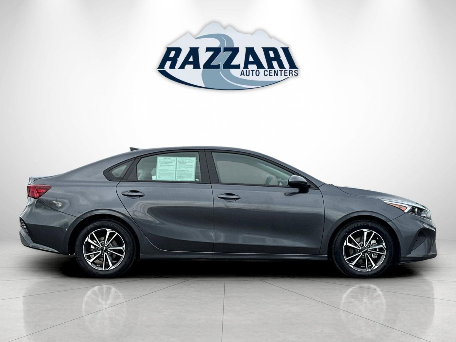 Used 2023 Kia Forte LXS image 6