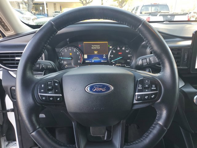 Certified 2020 Ford Explorer XLT w/ Equipment Group 202A image 20