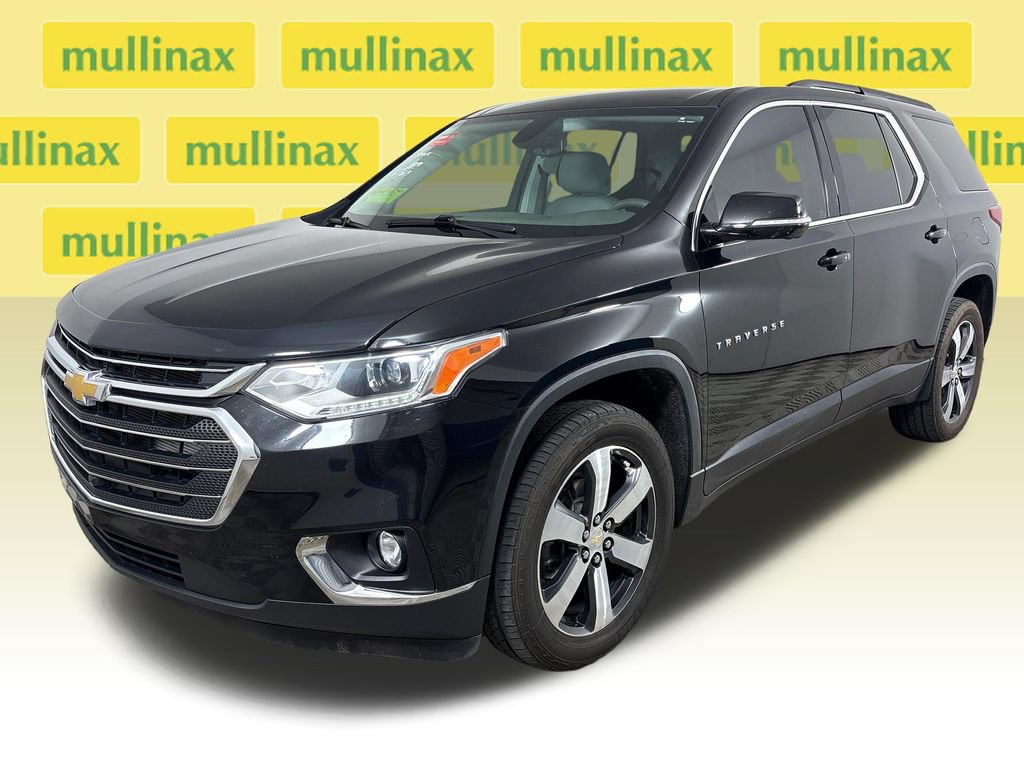 Used 2020 Chevrolet Traverse LT w/ LT Premium Package FWD image 14