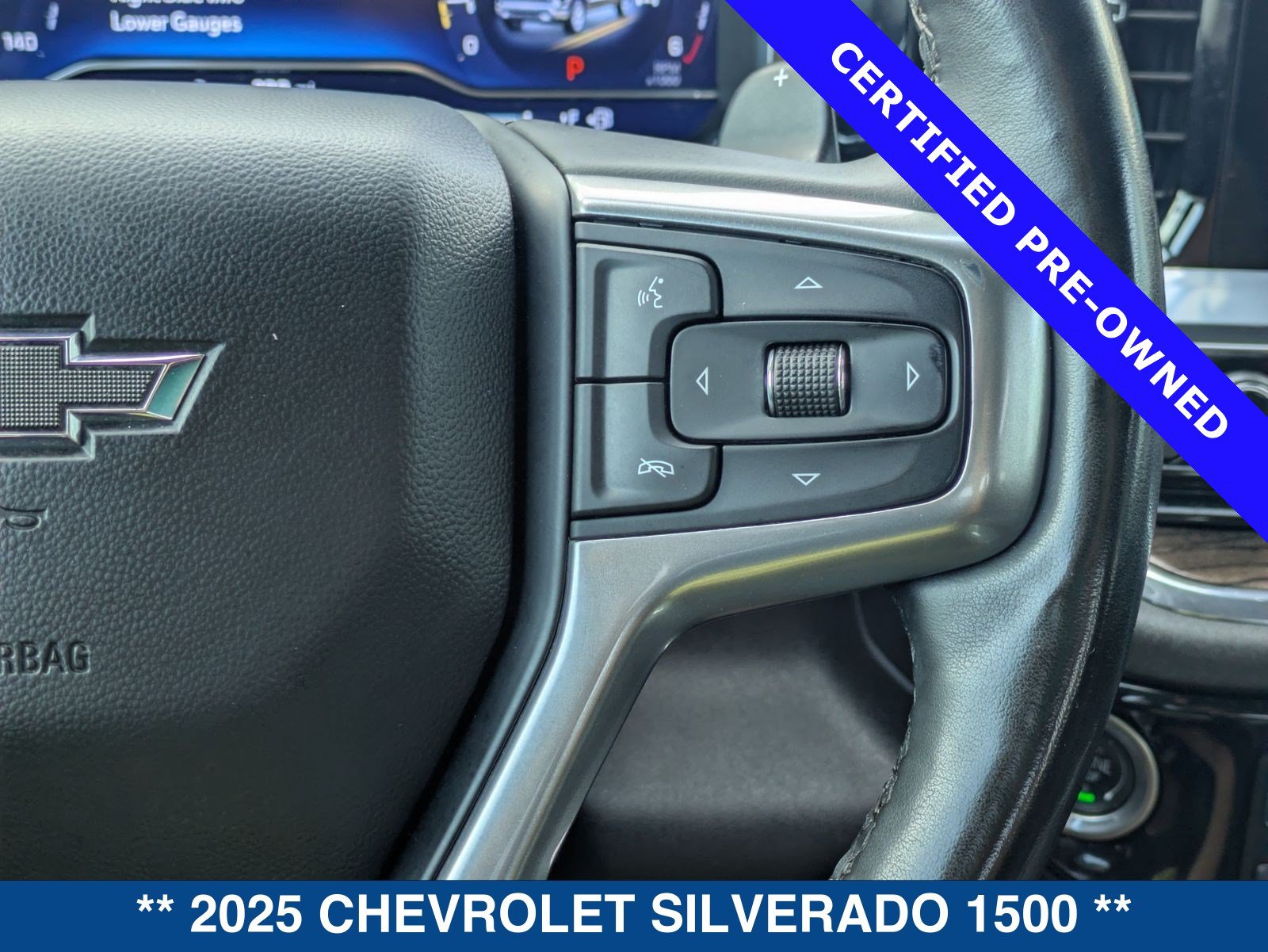 Used 2025 Chevrolet Silverado 1500 RST AWD/4WD image 28