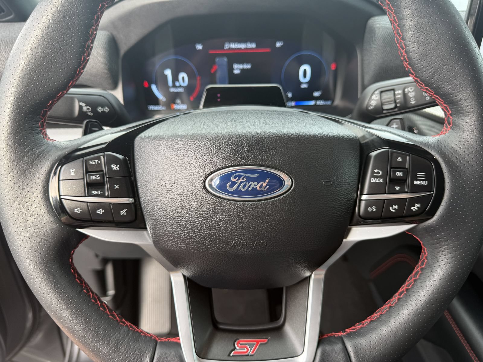 Certified 2025 Ford Explorer ST AWD/4WD image 36