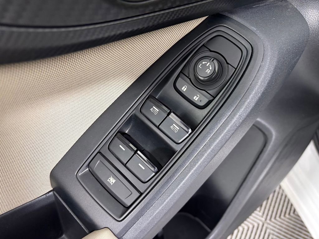 Used 2019 Subaru Impreza 2.0i w/ Eyesight image 12