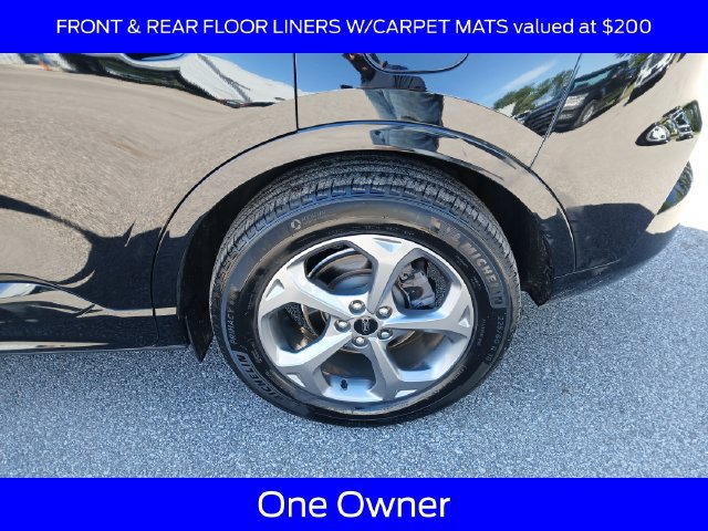 Certified 2024 Ford Escape ST-Line w/ Tech Pack #1 AWD/4WD image 5