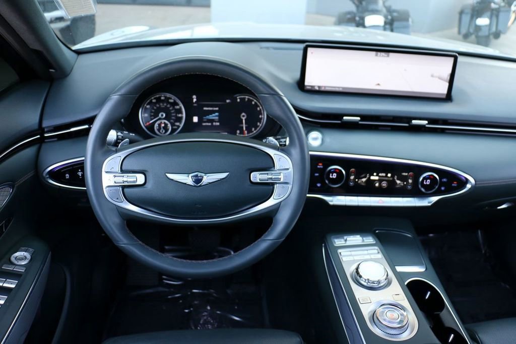 Used 2023 Genesis GV70 2.5T w/ Advanced Package image 25