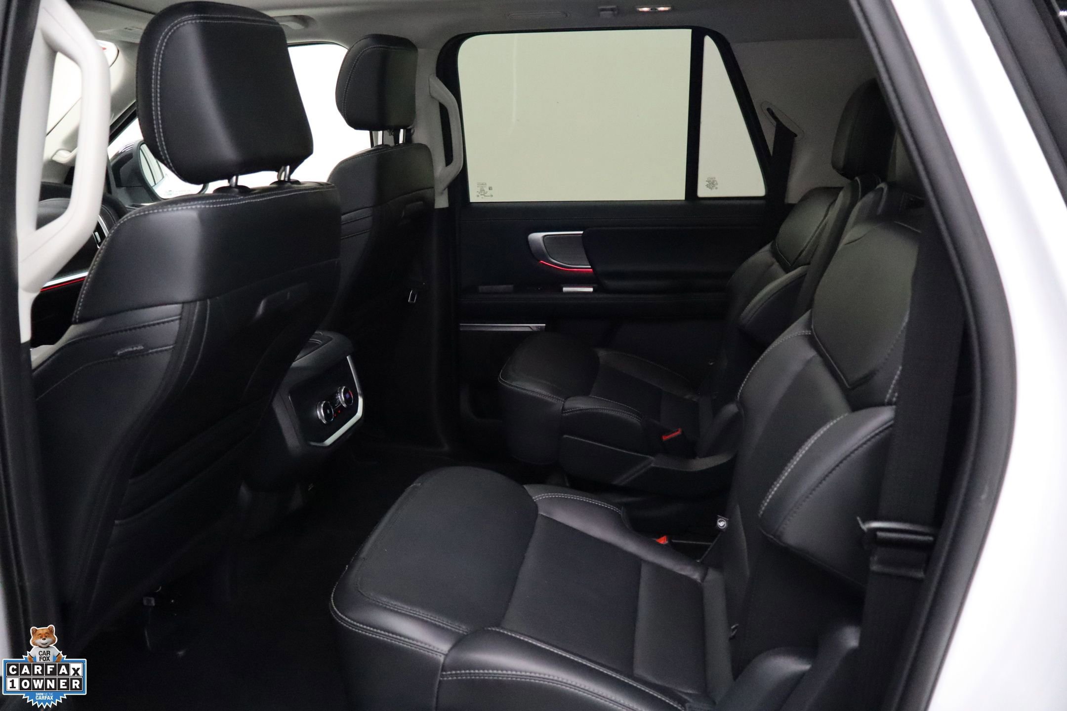 Certified 2025 Ford Expedition Max Platinum image 23