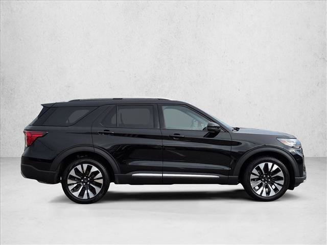 Certified 2025 Ford Explorer Platinum w/ LUX Leather Package image 4
