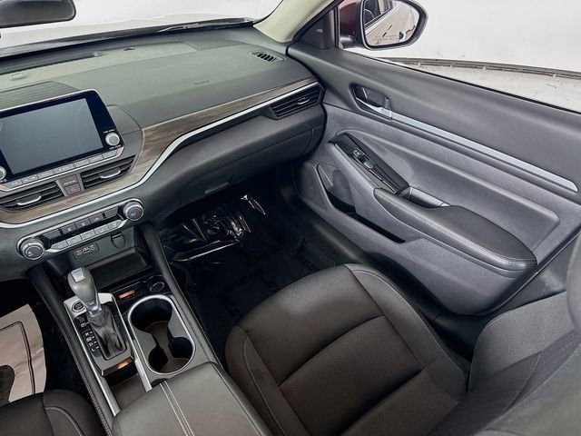 Used 2023 Nissan Altima 2.5 SV image 21
